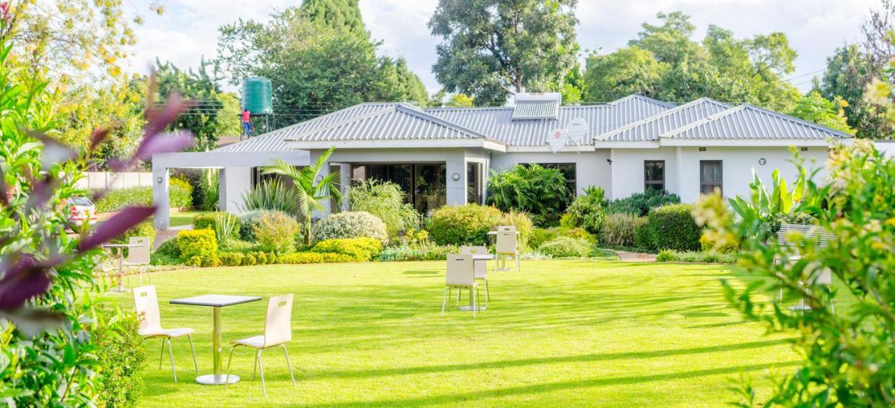 Sarum Lodge Хараре Экстерьер фото